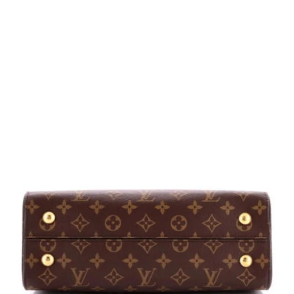 Authenticated Louis Vuitton LV Monogram Cluny MM Blue Glacial Bag - Picture 4 of 16